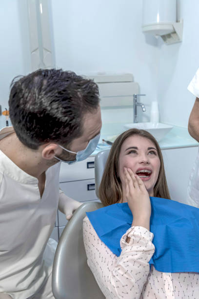  Oxford, KS Emergency Dentist Pros